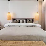A7- Seaclub By Roomservices Apartment