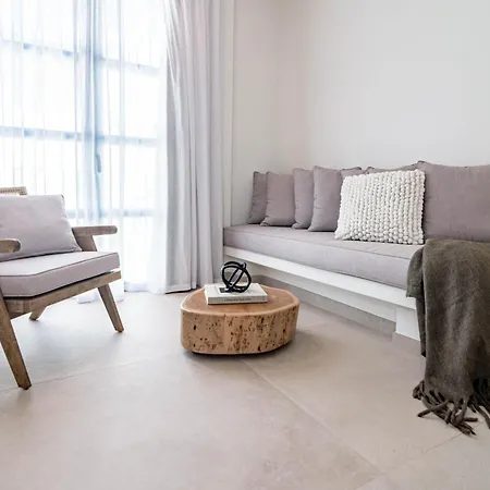 Seaclub Apartment *