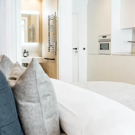 A7- Seaclub By Roomservices * Estepona