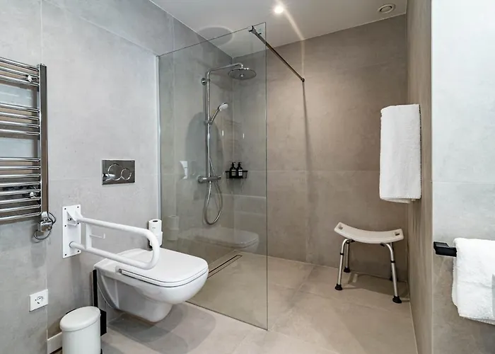 Seaclub By Roomservices * إِستيبونا