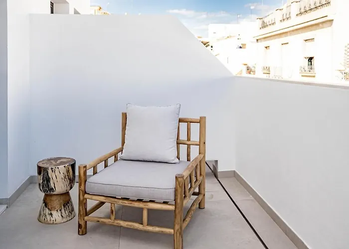 Seaclub By Roomservices