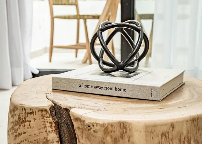 Seaclub By Roomservices *