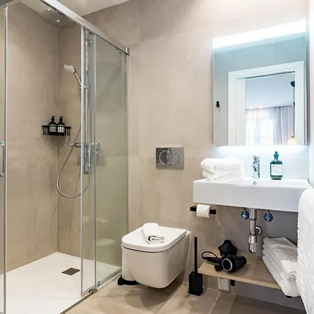 Seaclub * אסטפונה